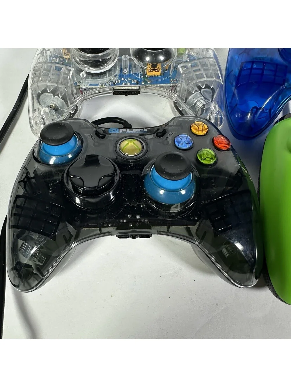 Lot of 4 Wired Video Game Controllers Xbox 360 One Afterglow Rock Candy PowerA